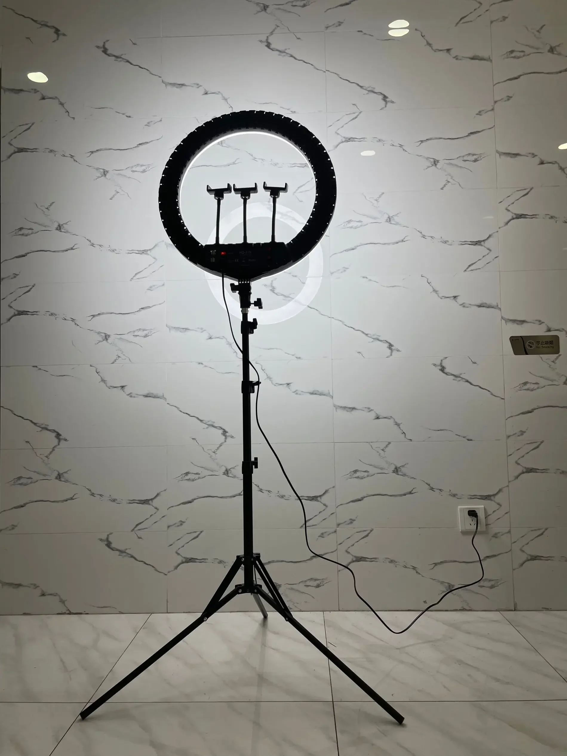 HQ-21n 21 Inch LED Ring Light  - Photography And Lighting ulasan dan harga